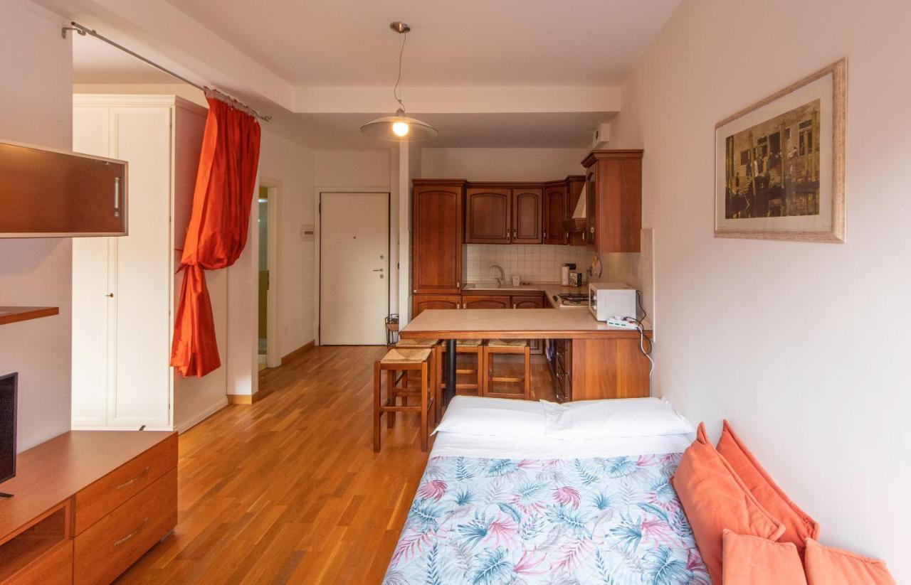 Ferienwohnung Housmart Milazzo 5 Bologna Exterior foto