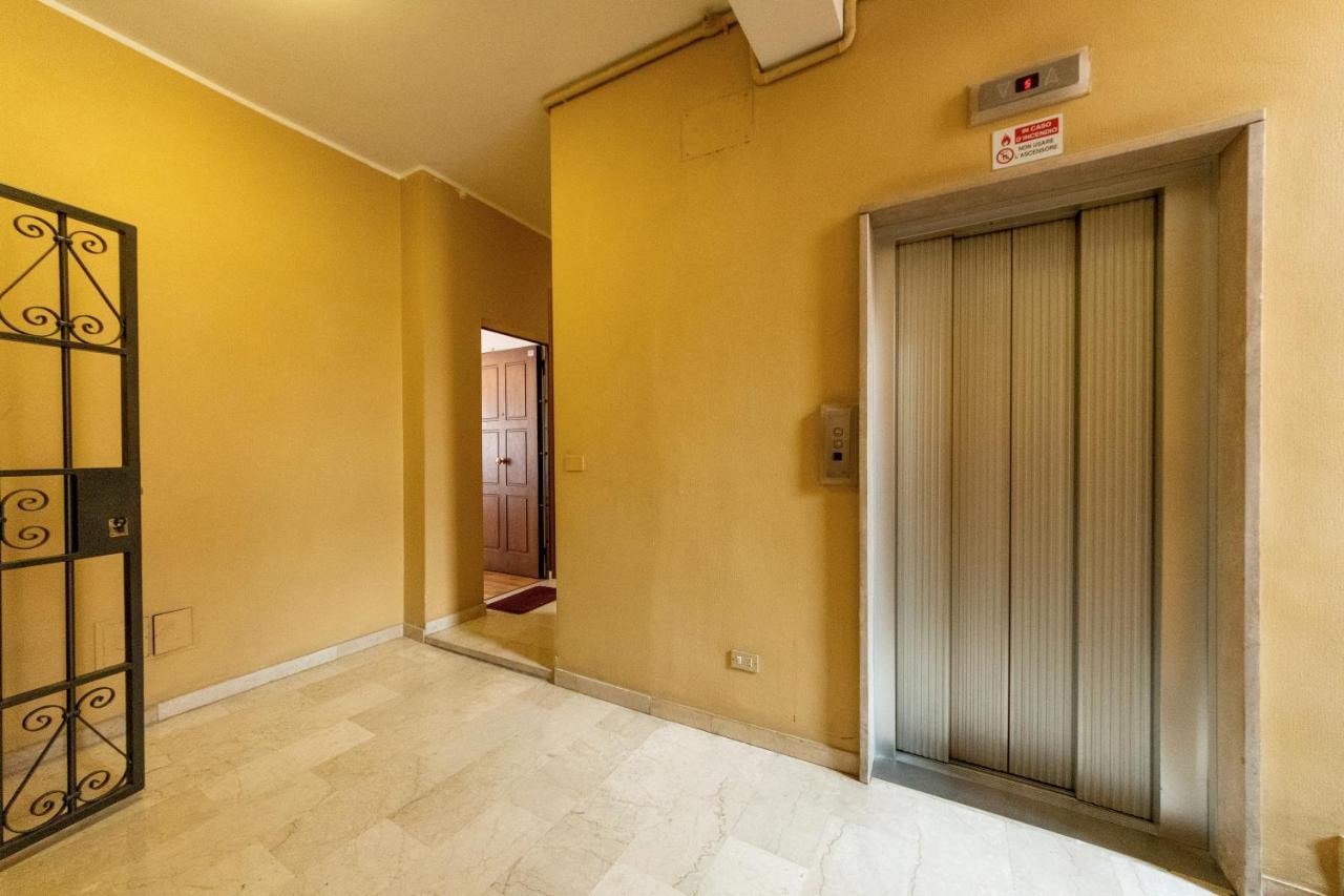 Ferienwohnung Housmart Milazzo 5 Bologna Exterior foto