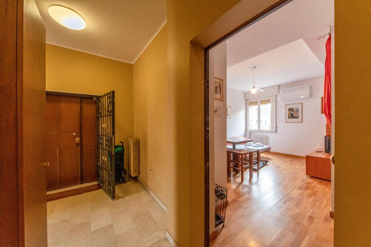 Ferienwohnung Housmart Milazzo 5 Bologna Exterior foto
