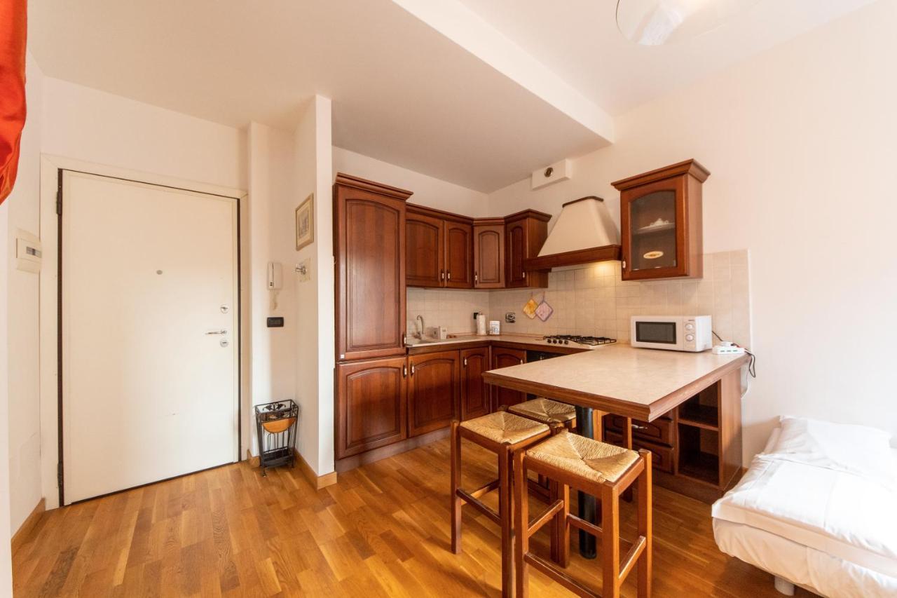Ferienwohnung Housmart Milazzo 5 Bologna Exterior foto