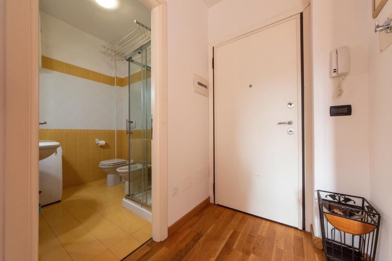 Ferienwohnung Housmart Milazzo 5 Bologna Exterior foto